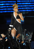 th_59223_celebrity-paradise.com-The_Elder-Rihanna_2010-02-04_-_Pepsi_Super_Bowl_Fan_Jam_in_Miami_420_122_194lo.jpg