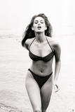 Cindy Crawford - Страница 2 Th_45581_Cindy_Crawford_Herb_Ritts_Photoshoot_1988_06_123_414lo