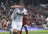 th_55789_LG_rmadrid-sevilla_raul4_122_437lo.jpg