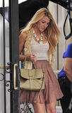th_91707_celebrity_paradise.com_TheElder_BlakeLively74_122_494lo.jpg