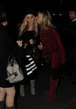 th_07762_Preppie_-_Ashley_Tisdale_visits_the_Sephora_store_-_Nov._10_2009_1120_122_496lo.jpg
