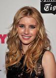th_56087_EmmaRoberts_NYLONMagazineMayYoungHollywoodCelebration_040511_042_122_85lo.jpg