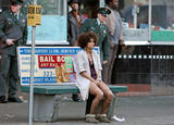 th_89986_Halle_Berry_filming_the_last_scene_of_her_new_movie_Frankie_and_Alice_03_122_86lo.jpg